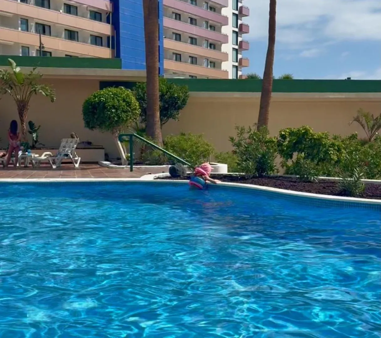 Kristine Nicole Club Paraiso Seaview Playa Paraiso  Apartmán